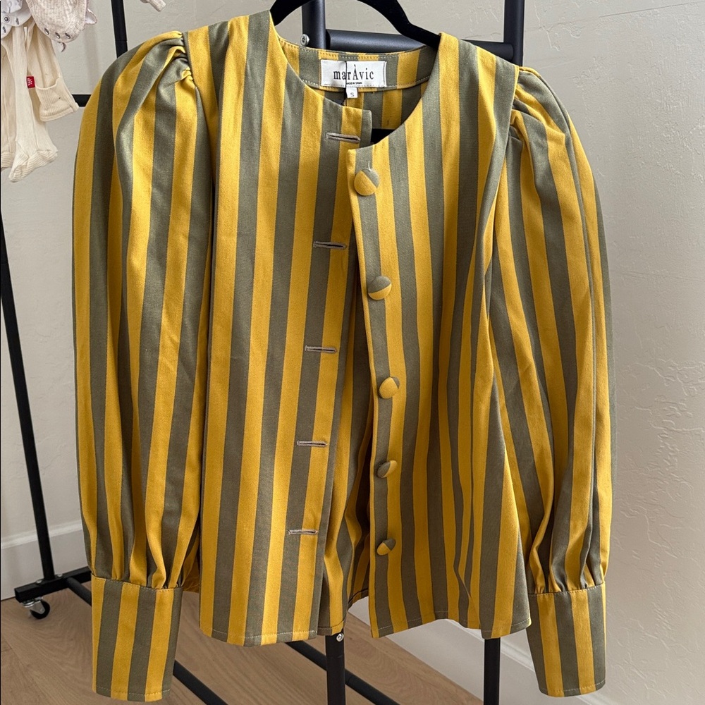 MarAvic Striped Button Down Shirt